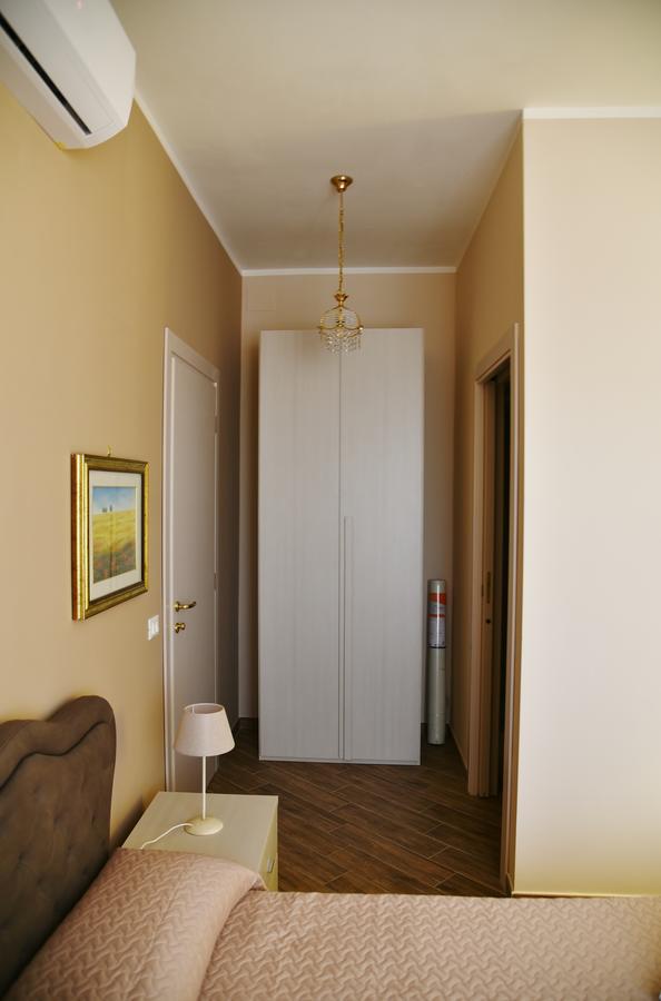 Fabio Guest House Deluxe Roma Exterior foto