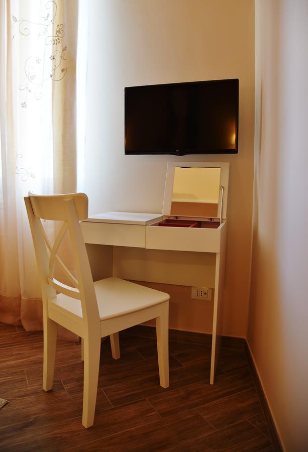 Fabio Guest House Deluxe Roma Exterior foto